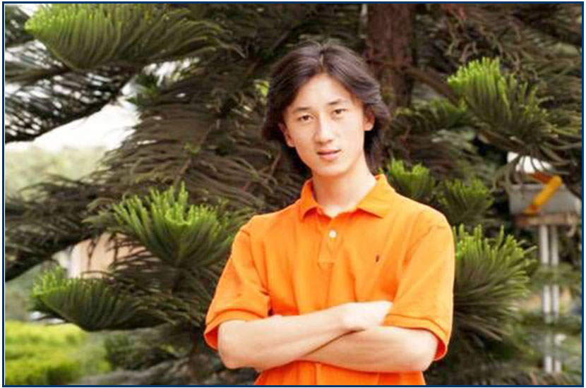 崔永安    云艺教师(艺术顾问)  